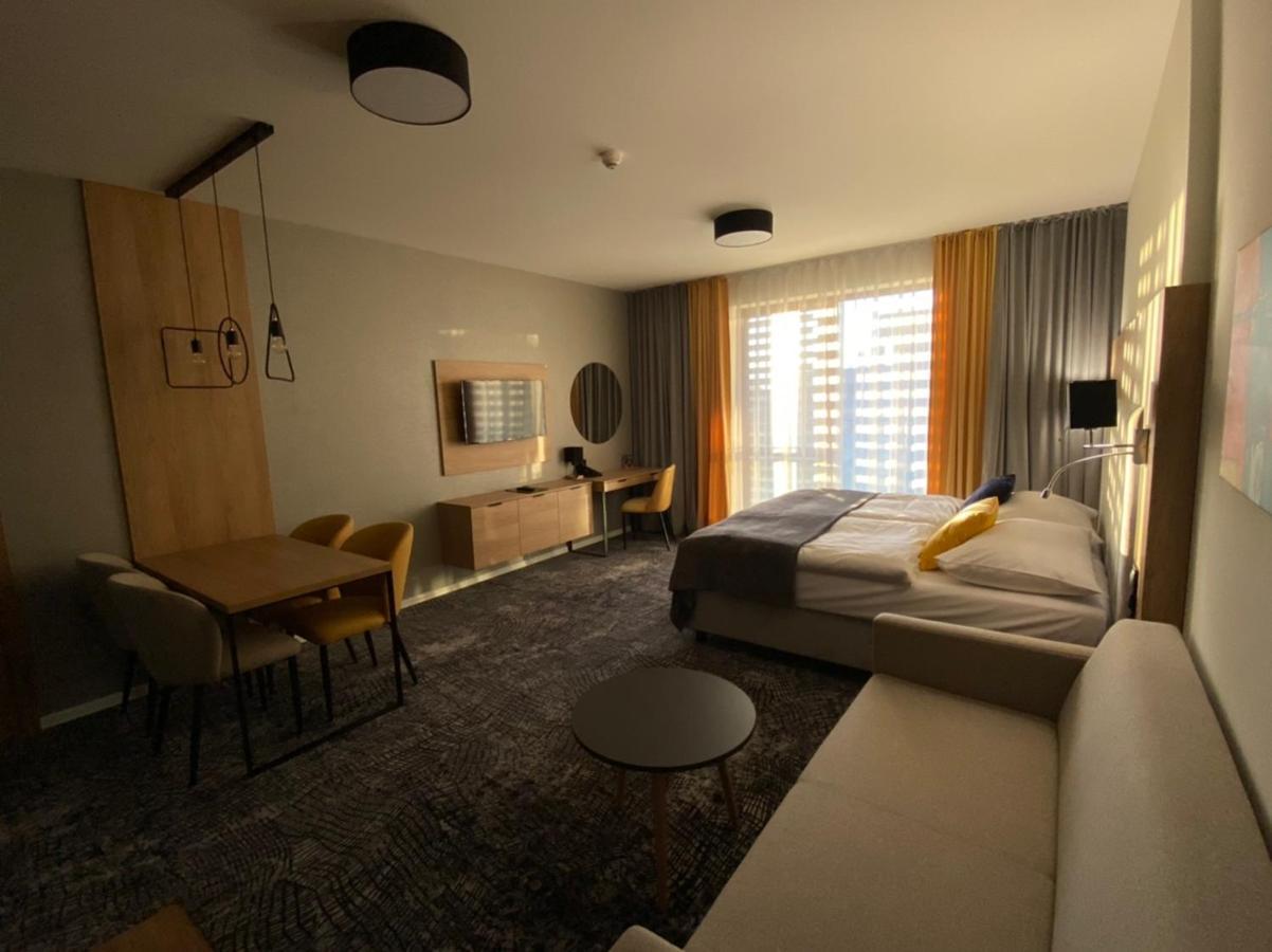 Apartment Family Besenova - Free Swimming Pool エクステリア 写真