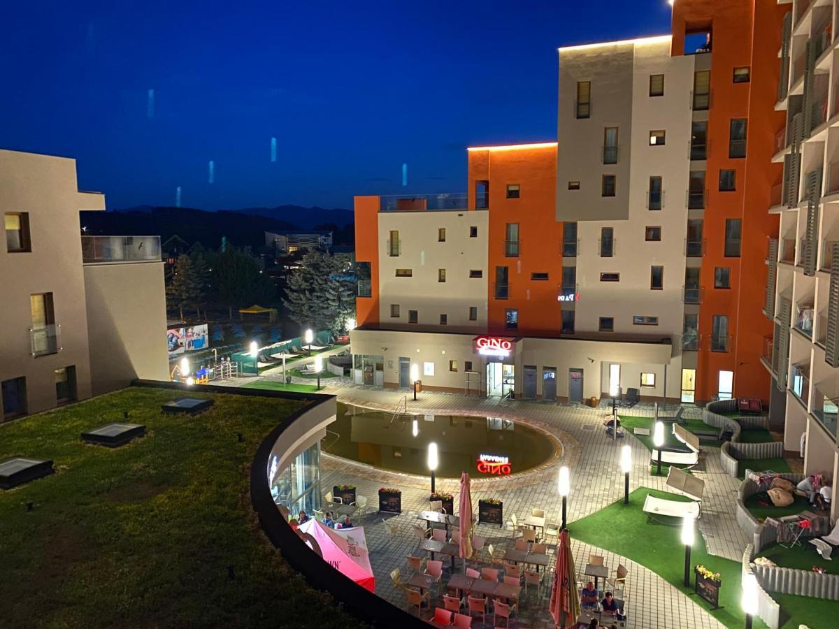 Apartment Family Besenova - Free Swimming Pool エクステリア 写真
