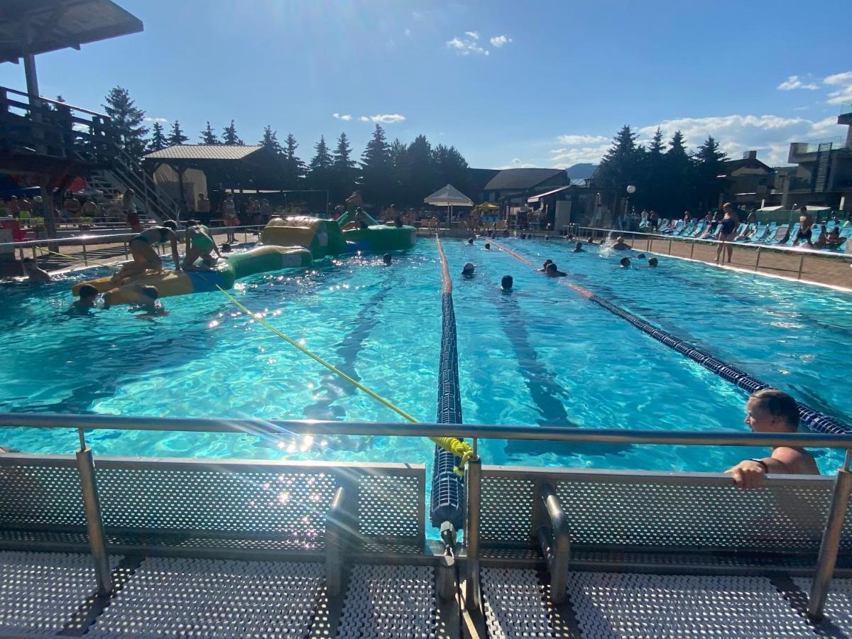 Apartment Family Besenova - Free Swimming Pool エクステリア 写真